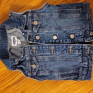 Old Navy Denim Vest Girls size XS (5)